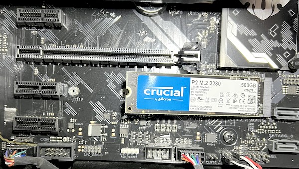 Crucial】システムドライブの換装とクローンソフトの使い方 | あるとブログ